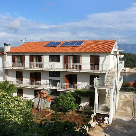 Apartments With A Parking Space Jelsa, Hvar - 8765 Jelsa  Exterior foto