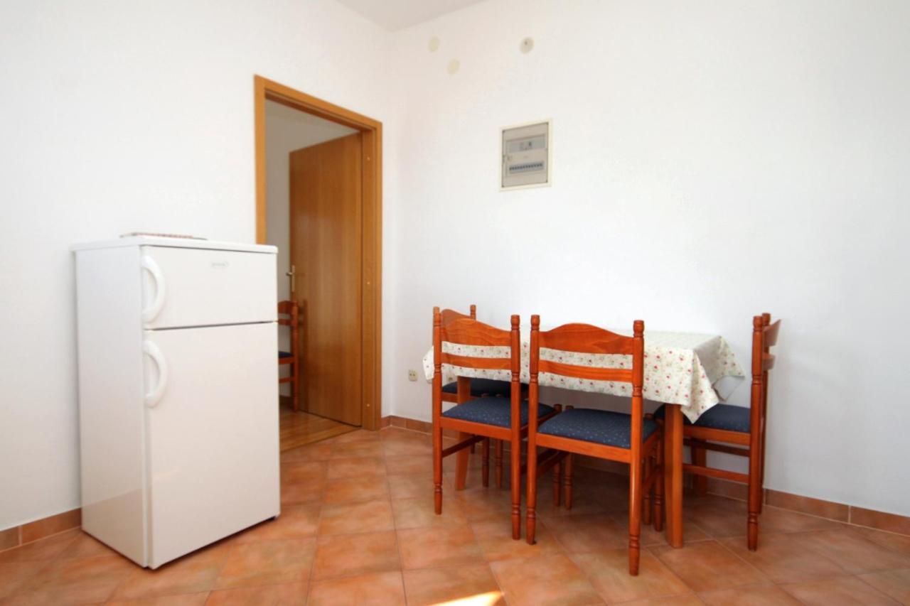 Apartments With A Parking Space Jelsa, Hvar - 8765 Jelsa  Exterior foto