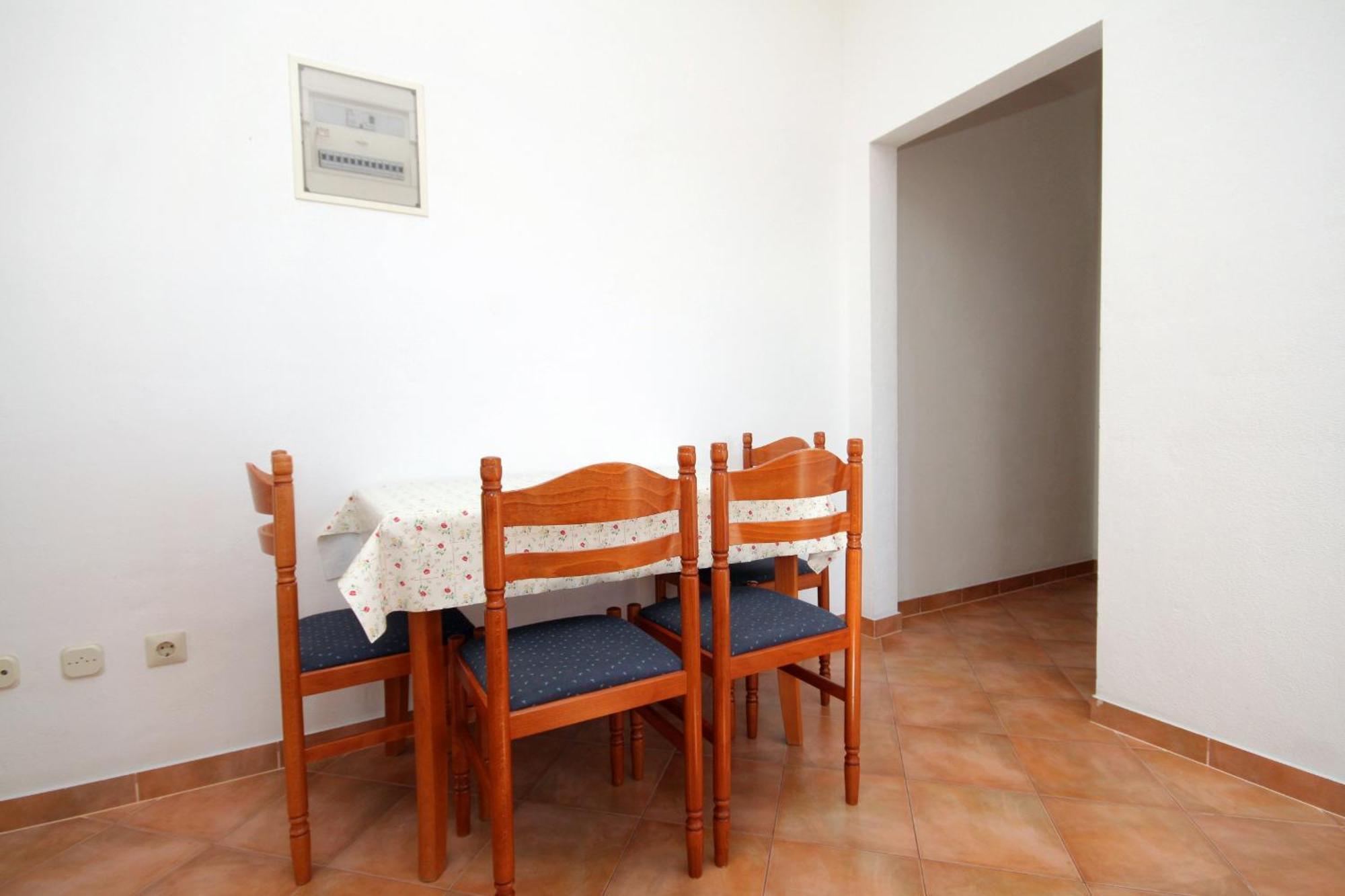 Apartments With A Parking Space Jelsa, Hvar - 8765 Jelsa  Habitación foto